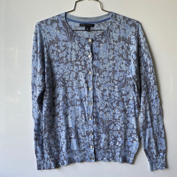 Banana Republic Sweaters - Banana Republic Floral Print Cotton Sweater